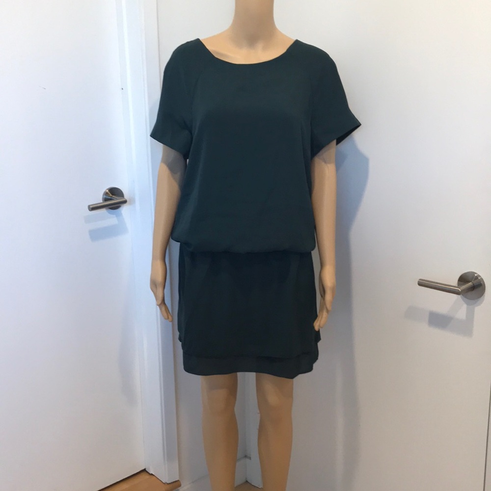 Banana Republic, comfortable green dress